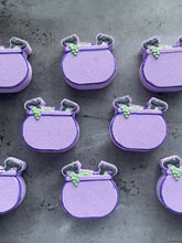 Load image into Gallery viewer, ARTISAN BATH BOMB