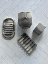 Load image into Gallery viewer, EBONI & IVORI CONCRETE BATHROOM ACCESSORIES