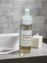 Cargar imagen en el visor de la galería, WILLOW &amp; OATS FACE WASH

